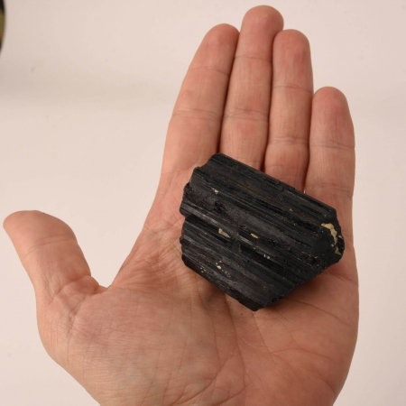 Cristal natural unicat de vindecare Turmalina neagra pietre brute 8-9 cm  - Pentru energie pozitiva, protectie [2]