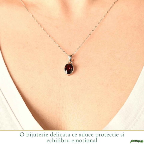 Colier Argint 925 cu Granat Oval – Energie si Stabilitate Interioara [1]