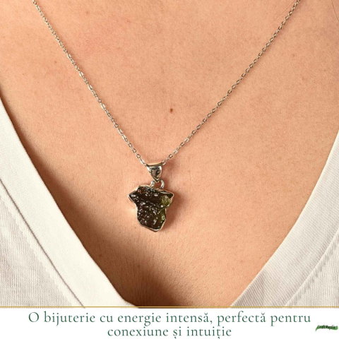 Colier argint 925 cu moldavit brut neregulat – energie si transformare autentica [1]