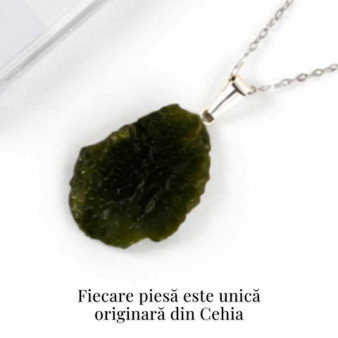 Colier Argint 925 cu Moldavit natural brut 2.9 g – o piatra a schimbarii blande si a claritatii interioare [5]