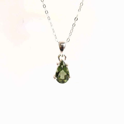 Pesti - Colier argint 925 cu Moldavit natural fatetat lacrima – Claritate interioara si constiinta superioara