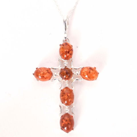 Colier argint 925 cu cruce din margele ovale si chihlimbar natural – Protectie si energie solara