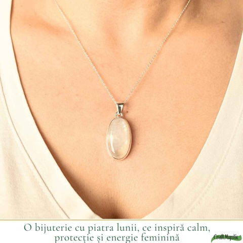 Colier Argint 925 cu Piatra Lunii Ovala – Intuitie si Echilibru Interior [1]