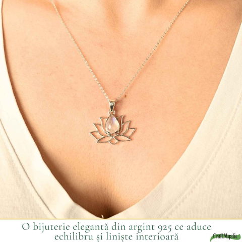 Colier Argint 925 cu Piatra Lunii Floare de Lotus – Renastere si Echilibru Interior [1]