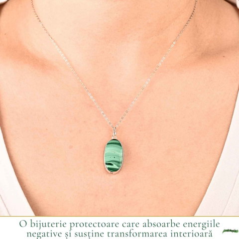Colier Argint 925 cu Malachit Oval – Protectie si Transformare Interioara [1]