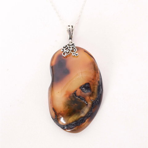 Colier argint 925 cu pandantiv oval si chihlimbar natural – Energie solara si eleganta