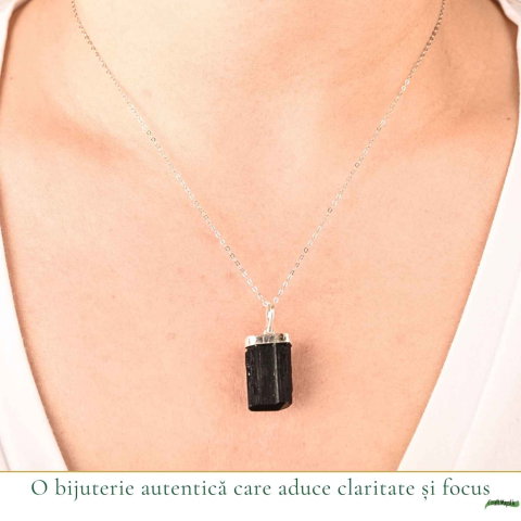 Colier Argint 925 cu Turmalina Neagra Bruta – Protectie si Stabilitate Interioara [1]