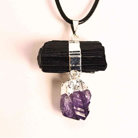 Colier cu pandantiv Turmalina si Ametist – Protectie si Claritate Spirituala