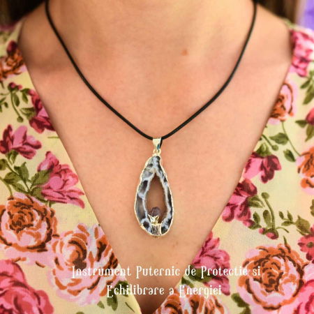 Colier cu Pandantiv din Agat si varf Ametist – Protectie si Echilibru Energetic [1]