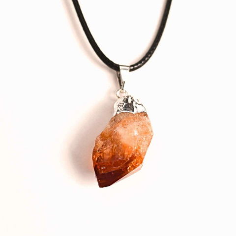 Creativitate si Inspiratie - Colier cu pandantiv varf Citrin argintiu – Energie si Prosperitate