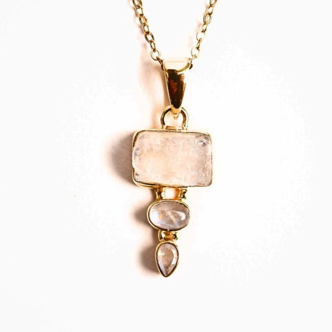 Rac - Intuitie si Echilibru Emotional – Colier inox si pandantiv argint 925 placat cu aur de18k si Triplu Piatra Lunii