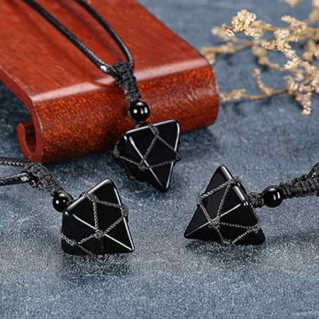 Colier Terapeutic din Obsidian sub Forma de Piramida [6]