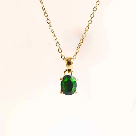 Leu - Colier cu Opal Negru fatetat si montura aurita – Protectie si claritate emotionala