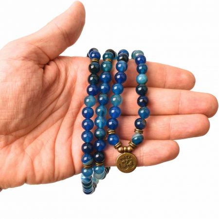 Coliere - Bratara si Colier cu Simbolul Yoga si 108 de Margele Mala 8mm din Agat Albastru Accesoriu Spiritual pentru Meditatie si Bijuterie pentru Femei si Barbati