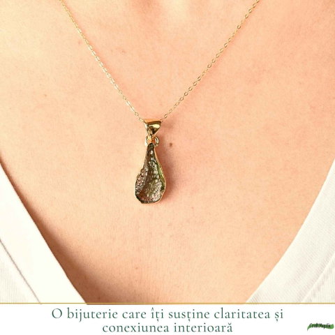 Colier Premium cu Moldavit si Argint 925 placat cu Aur 18K – Claritate, Intuitie si Echilibru [1]