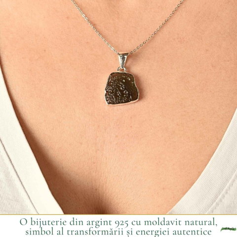 Colier argint 925 cu moldavit brut neuniform – transformare si claritate interioara [1]
