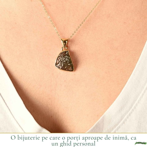 Colier Moldavit Brut Neuniform cu Argint 925 Placat cu Aur 18k – Energie si Claritate Autentica [1]