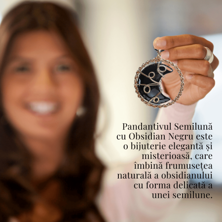 Colier Auriu Elegant in Forma de Semiluna cu Cristal Obsidian, Lungime Lant Ajustabila 34-38 cm [1]
