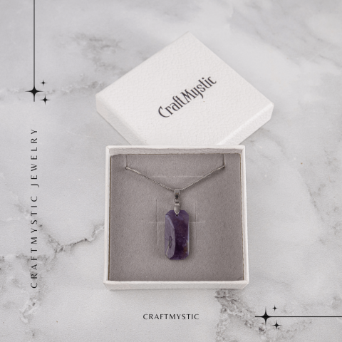 Colier Titanium cu Calcedonie Mov Dreptunghiulara – Armonie, Liniște si Eleganta Subtila [2]