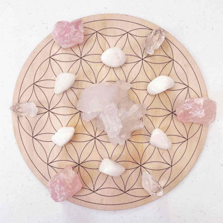 Grila din Lemn pentru Cristale cu Modelul Florii Vietii, Diametru 25 cm [4]