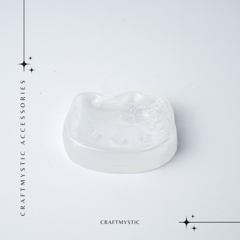 Placa Decorativa din Selenit Natural 5.5cm – Figurina Hello Kitty pentru Purificare si Armonie Energetica [6]