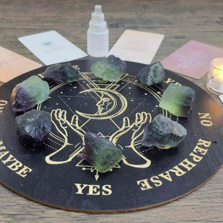 Cristal Brut Natural de Fluorit Multicolor - Cadou Energetizant Unic, Ideal pentru Meditatie si Echilibrare Energetica, Dimensiuni 5-7 cm [5]