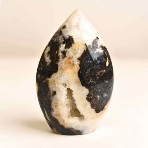 Incredere si Curaj - Flacara echilibrului – Zebra Jasp Indonezian pentru Claritate si Stabilitate 8-9 cm