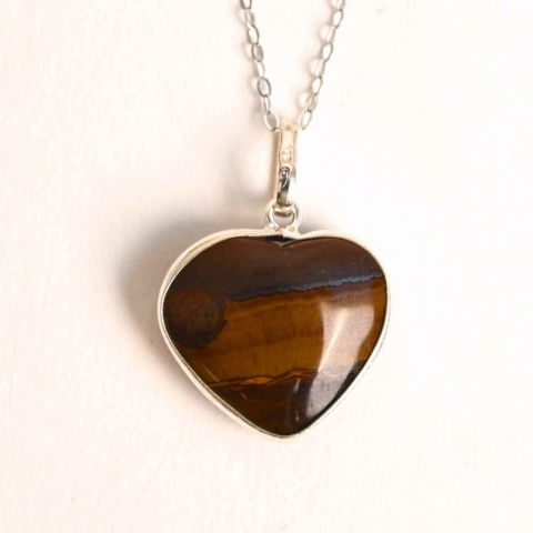 Incredere si Curaj - Curaj si Protectie Zilnica – Colier Inima din Argint 925 cu Ochi de Tigru