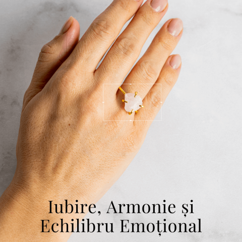 Inel Ajustabil Auriu cu Cuart Roz Brut pentru Echilibru Emotional [1]
