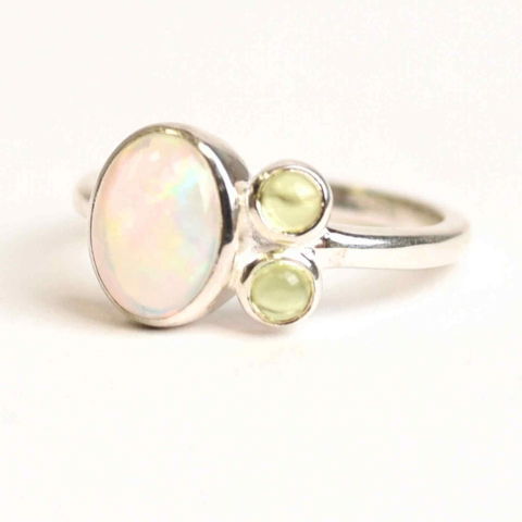Fecioara - Inel argint 925 cu Opal Etiopian si Peridot – Lumina si Renastere