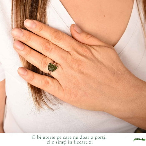 Inel din Argint 925 cu Moldavit Natural Brut, M7/54 – Energie Inalta si Aliniere Interioara [1]
