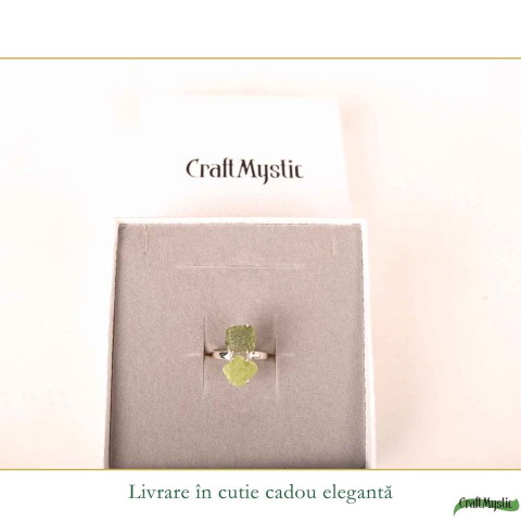 Inel argint 925 cu Moldavit si Kianit verde, M6/51.5 – echilibru si transformare [5]