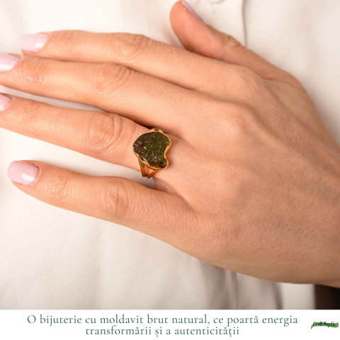 Inel argint 925 placat cu aur de 18k si moldavit brut inima, M6/51 – energie intensa si transformare autentica [1]