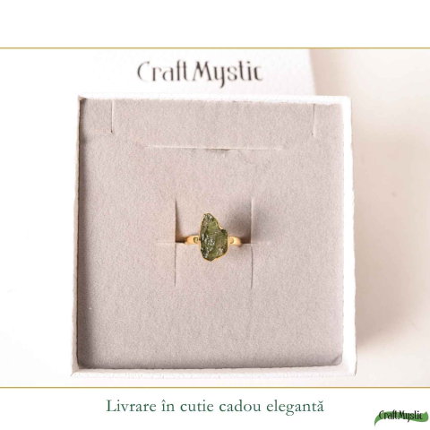 Inel argint 925 placat cu aur de 18k si moldavit brut M5/49 – energie intensa si transformare autentica [5]