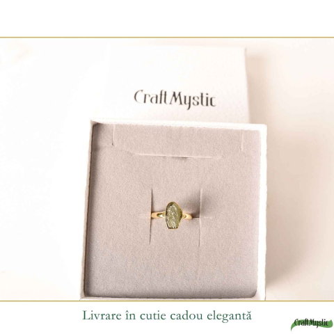 Inel argint 925 placat cu aur de 18k si moldavit natural brut, M7/54 – transformare profunda si energie autentica [5]