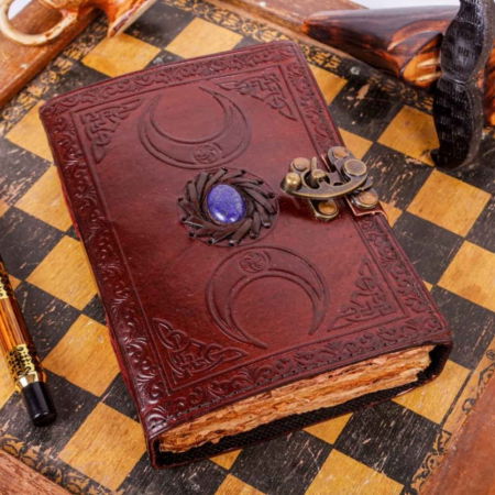 Jurnal din Piele design cu Tripla Luna si piatra semipretioasa Lapis Lazuli - Hartie Vintage tip pergament Ideal pentru Schite si Notite, 20 x 15 cm cm [2]