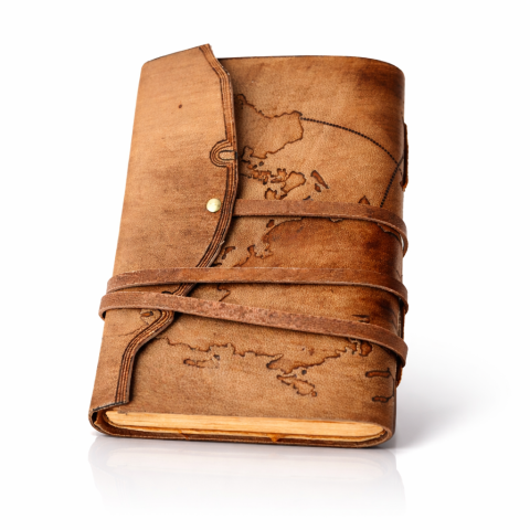 Instrumente și Accesorii Spirituale - Jurnal Medieval din Piele Naturala cu Harta – Cronicile Exploratorului 18x13 cm