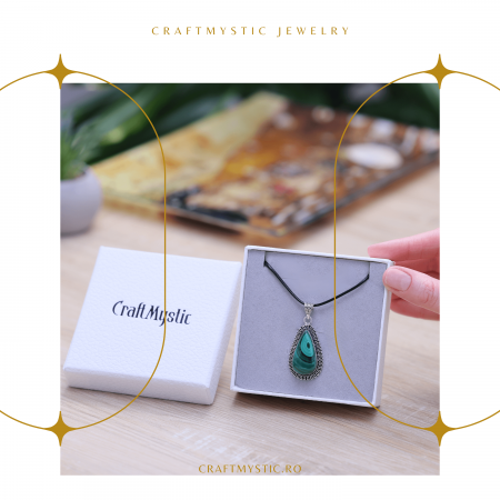 Colier Reglabil cu Pandantiv Argintiu 40mm in Forma de Strop de Ploaie din Malachit Natural [6]