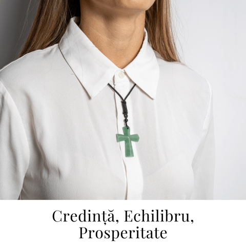Noroc si Vindecare – Colier Cruce din Aventurin Verde Natural [1]