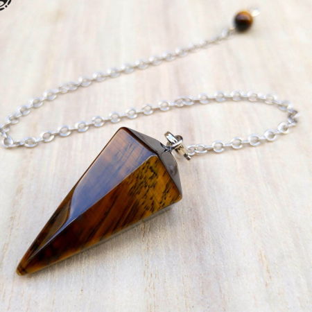 Pendul cu varf hexagonal din piatra naturala semipretioasa ochi de tigru [5]