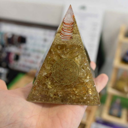Piramida Orgonica cristal Citrin si Floarea vietii de 11 cm pentru Bogatie si Succes - Piatra Comerciantului pentru Confort si Energie Pozitiva [4]