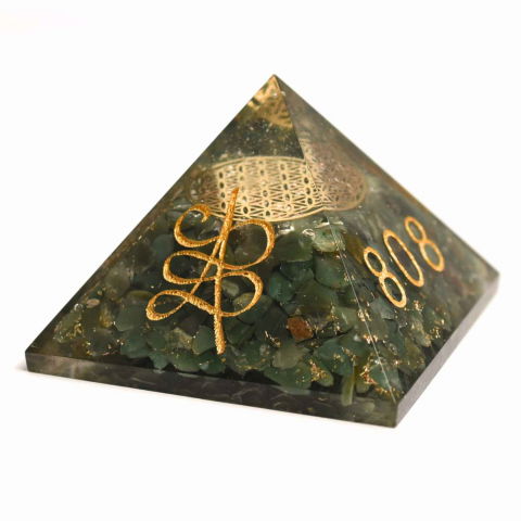 Prosperitate si Abundenta - Piramida Orgonica cu Simboluri Zibu si Jad Verde – Energia Secreta a Echilibrului