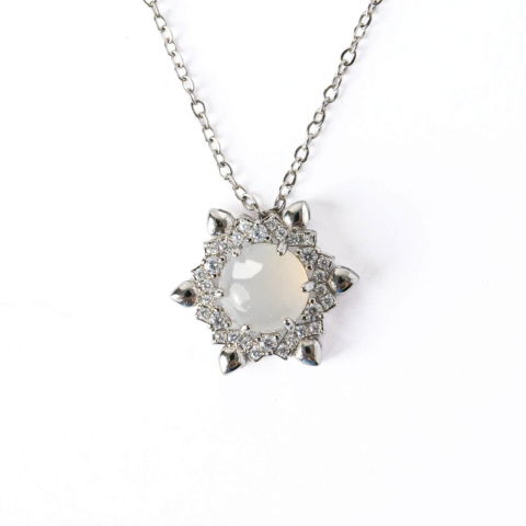 Bijuterii Semiprețioase - Puritate si Liniste – Colier Fulgi de Nea din Otel Inoxidabil cu Calcedonie Alba Naturala