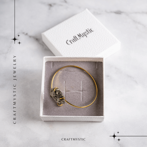 Magnet pentru bani si energie – Bratara aurie cu piatra de pirita [6]