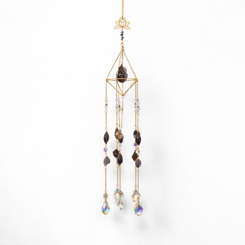Cristale și Pietre Semiprețioase - Ornament decorativ cu Ametist – un detaliu care aduce liniste si profunzime in spatiul tau