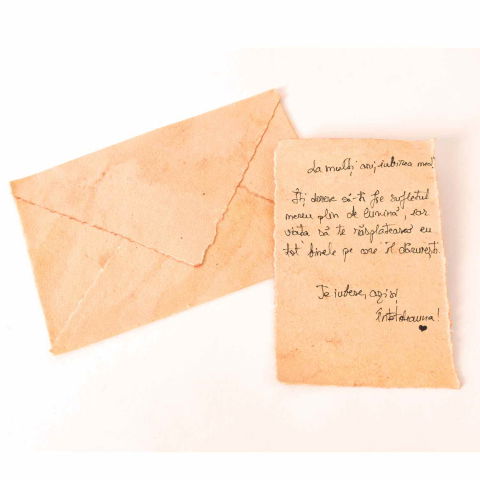 Mesaj personalizat pe hartie speciala