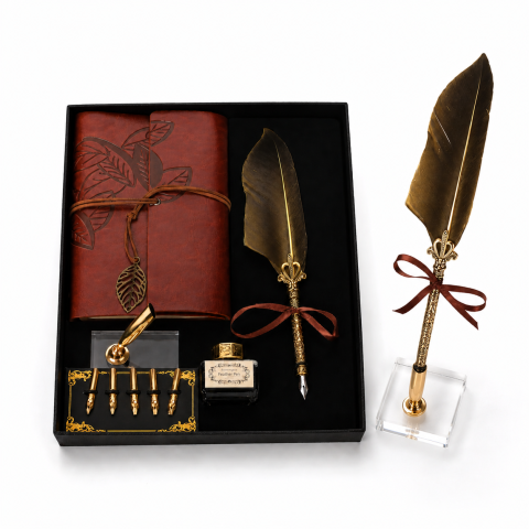 Jurnale din piele - Set Stilou cu Penita si Pana in Cutie Cadou – Eleganta Vintage si Inspiratie pentru Scris