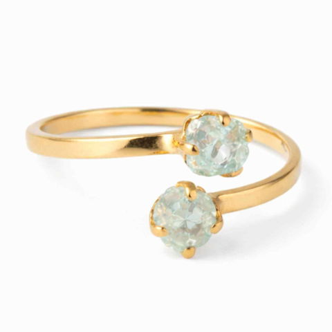 Tip Cristal - Inel din argint 925 placat cu aur de 18k cu acvamarin brut care aduce calm, claritate si o prezenta linistitoare