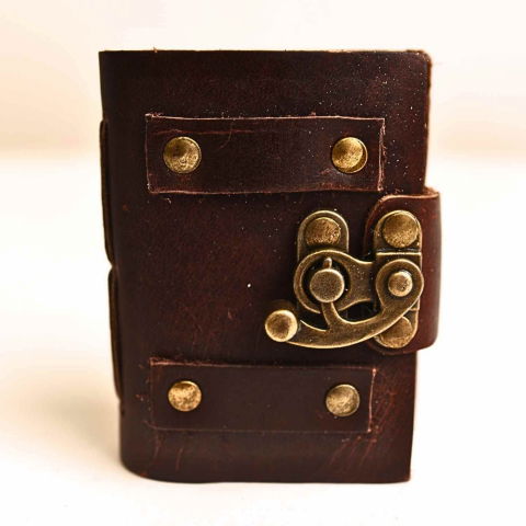 Jurnale din piele - Mini Jurnal vintage din piele cu incuietoarea de epoca  – Intimitate si stil retro