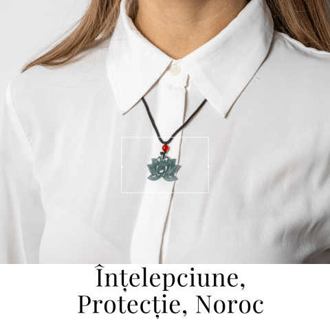 Puritate si Liniste – Colier Lotus din Jad Albastru de Guatemala [1]